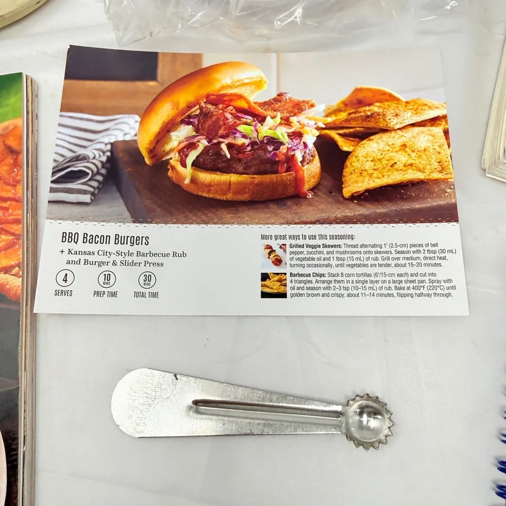 Pampered Chef Lot 2L Pitcher Micro-Cooker Burger Press Stoneware Mold Cookbooks